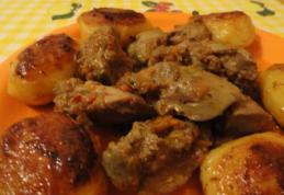 Ficăţei de pui cu usturoi la ceaun