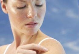 Medic: „Cancerul de piele este o boală care se poate dobândi la locul de muncă”