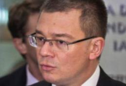 Ungureanu intră în istorie cu cel mai scurt mandat de premier şi rămâne cu visul de preşedinte