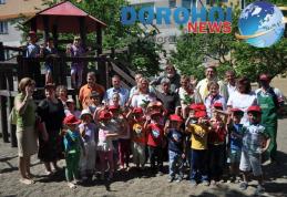 Astăzi a fost inaugurat noul parc de joacă din cartierul Plevna [VIDEO/FOTO]