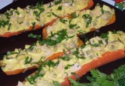 Morcov cu salată de mere şi maioneză