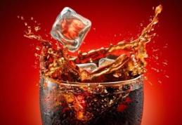 Ce se întâmplă în corpul tău când bei un singur pahar de Cola