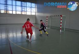 Liceenii de la „Regina Maria” prezenţi la etapa națională a Cupei Coca – Cola