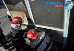 Incendiu la un chioşc de ziare aflat pe strada Duzilor din Dorohoi [FOTO]