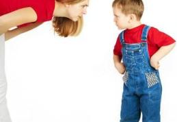 Minciună sau imaginaţie bogată? Sfaturi pentru părinţi să le deosebească