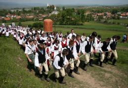 Tradiţii de Rusalii. Ce puteţi păţi dacă nu respectaţi această sărbătoare