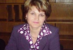 Daniela Azoicăi și Corneliu Furtună nu vor să renunțe la funcția de director