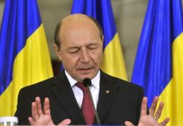 Băsescu: Dacă se acceptă modificarea Constituţiei, demisionez cu o lună înainte de legislative