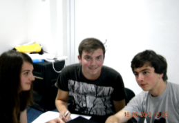 Botoșăneni prezenți la „Competiția Regională de Dezbateri de Tip Karl Popper” Slănic Moldova