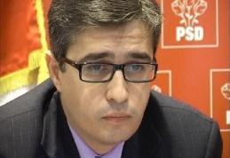 Andrei Dolineaschi: „PDL-ul a trăit ca o haită de câini înfometaţi care acum se sfâşie între ei”