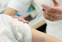 Descoperire REVOLUŢIONARĂ: Injecţia care te ţine în viaţă fără să respiri