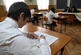 Bacalaureat 2012: Astăzi încep examenele scrise