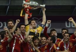 Spania este prima echipă care îşi apără titlul european, după 4-0 cu Italia în finală
