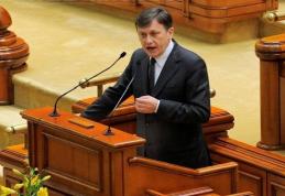 Vasile Blaga a fost revocat. Crin Antonescu a fost ales preşedinte al Senatului