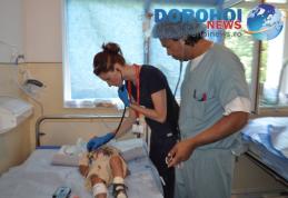 Medicii americani așteaptă copiii la consultații gratuite efectuate la Spitalul Municipal Dorohoi