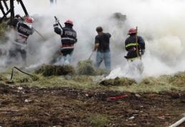 Incendiu de proporţii la Ferma Popăuţi