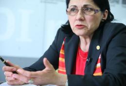 Ce le pregăteşte elevilor Ecaterina Andronescu