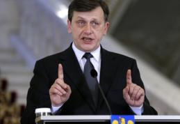 Ce a răspuns Antonescu întrebat dacă va demisiona în cazul în cazul în care referendumul se invalidează