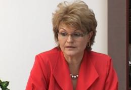 Mihaela Huncă: “Nu se poate impune purtarea uniformei şcolare”