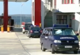 Traficant de migranţi oprit din drum de poliţiştii de frontieră