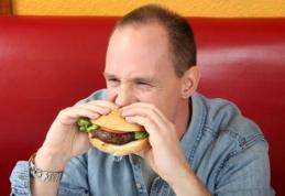 Fast-food-ul poate afecta creierul