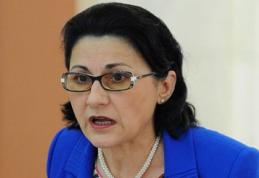 Andronescu: Voi cere ca pe diplomele de absolvire să fie trecut numele universităţii, şi nu al MECTS