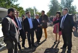 Politicieni, muzică şi expoziţie de animale la Târgul Agro Zoo de la Popăuţi