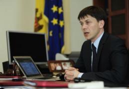 PNL a câştigat în justiţia naţională dreptul la obiectivul statutar unionist şi cere demisia ministrului Oleg Efrim