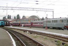 CFR organizează licitaţie publică cu strigare pentru închirierea a 12 secții de cale ferată