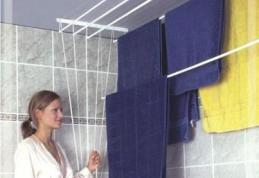 Vezi la ce riscuri te expui dacă îți usuci rufele în casă