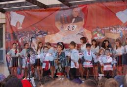 Aniversare sub semnul tradiţiei şi modernităţii la Şcoala 8 - FOTO/VIDEO