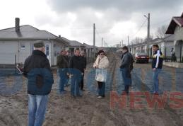 Primăria Dorohoi dă START lucrărilor la căile de acces din cartierul Dumbrava Roşie