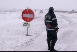 Iarna produce efecte la Botoşani. Circulaţia închisă pe trei drumuri judeţene