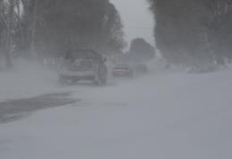 Tot judeţul Botoşani, blocat de zăpadă!
