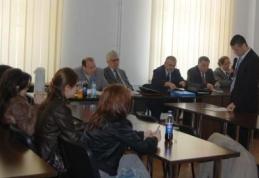 Vezi care sunt documentele necesare pentru înscrierea cadrelor didactice la Programul de mobilități Comenius