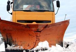 Patru tronsoane de drumuri judeţene deschise circulaţiei