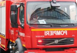 O femeie imobilizată la pat şi fiul său salvaţi de pompieri în ultima clipă