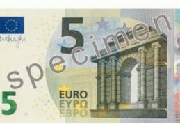 Vezi cum arată noua bancnotă de 5 euro, care va fi pusă în circulaţie din luna mai