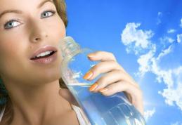 Apa e necesară și foarte bună, dar nu oricând şi oricum