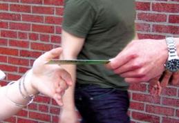 Sute de persoane înșelate pe okazii.ro. Procurorii au rămas uimiți de modul în care acţiona gruparea