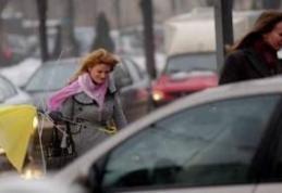 Vremea rea se întoarce. Vezi ce zone vor fi afectate