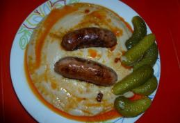 Fasole bătută cu cârnați