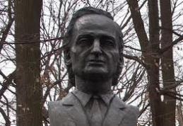 Spectacol „In memoriam Grigore Vieru” la Sala Teatrului din municipiul Dorohoi