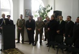 Prefectul Costică Macaleţi a participat la dubla sărbătoare a Centrului Militar 