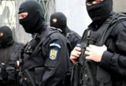 Percheziții de amploare a polițiștilor  la această oră în județele Botoșani, Suceava și Iași 