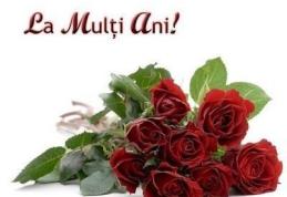 Trupa one two step urează doamnei profesoare Gomeniuc Oana un călduros „La mulţi ani!”