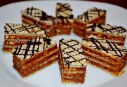 Napolitane cu caramel și nuci
