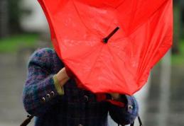 Informare meteo de ninsori, ploi și vânt puternic în toată ţara 