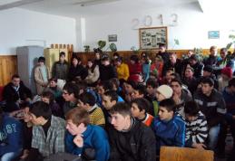 Liceul Tehnologic Special „Ion Pillat” Dorohoi - „Traficul de persoane: cerșetorie, prostituție – riscurile asociate fenomenului”