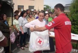 Carrefour România și Crucea Roșie au sprijinit cu alimente 15.800 de familii nevoiașe din 18 județe